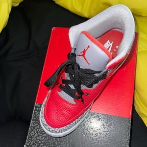 size 6.5y retro 3 jordan